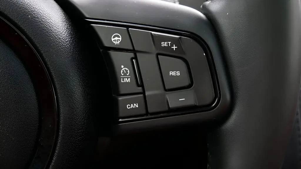 2017 Jaguar F-TYPE Base