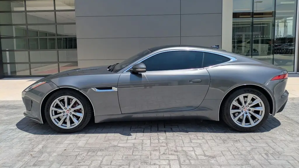 2017 Jaguar F-TYPE Base