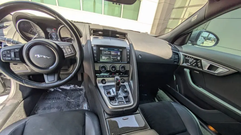 2017 Jaguar F-TYPE Base