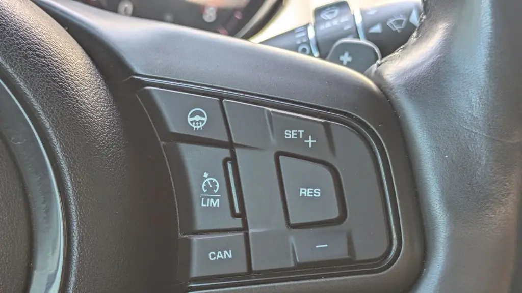 2017 Jaguar F-TYPE Base
