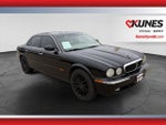 2004 XJ-Series Thumbnail 1