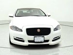 2016 XJ Thumbnail 3