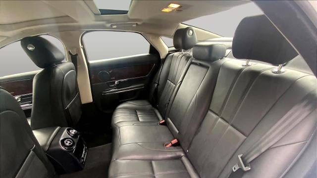 2013 Jaguar XJ Base