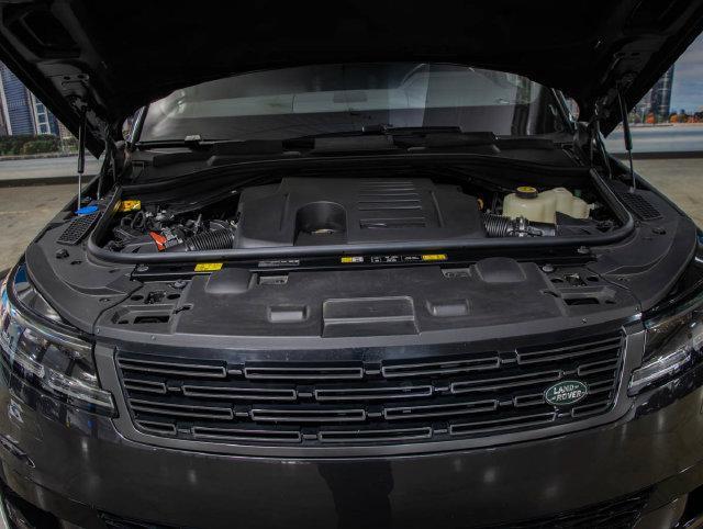 2025 Land Rover Range Rover Sport - $80,995