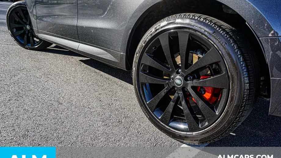 2025 Land Rover Range Rover Sport P460e Dynamic SE