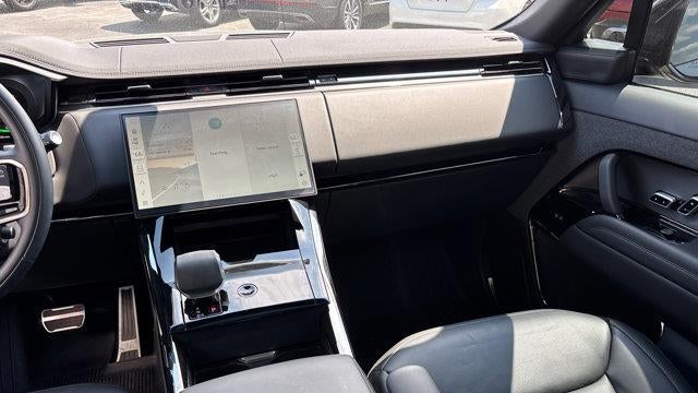 2025 Land Rover Range Rover Sport P460e Dynamic SE