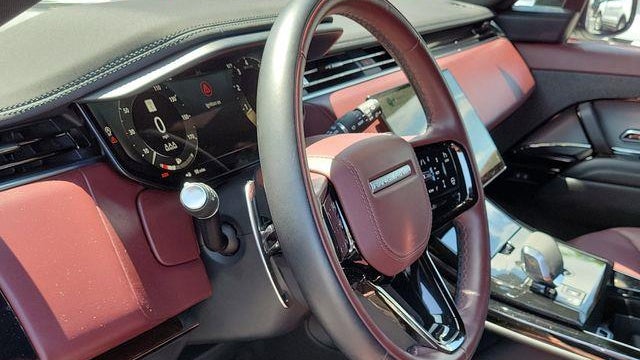 2025 Land Rover Range Rover Sport P530 Dynamic SE