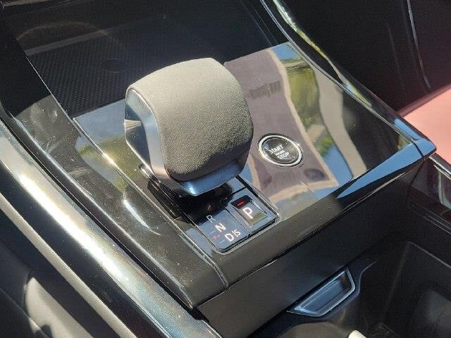 2025 Land Rover Range Rover Sport - $92,990
