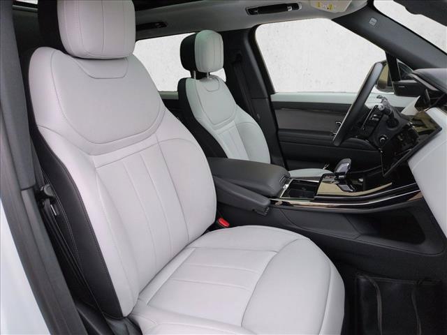 2025 Land Rover Range Rover Sport - $84,537
