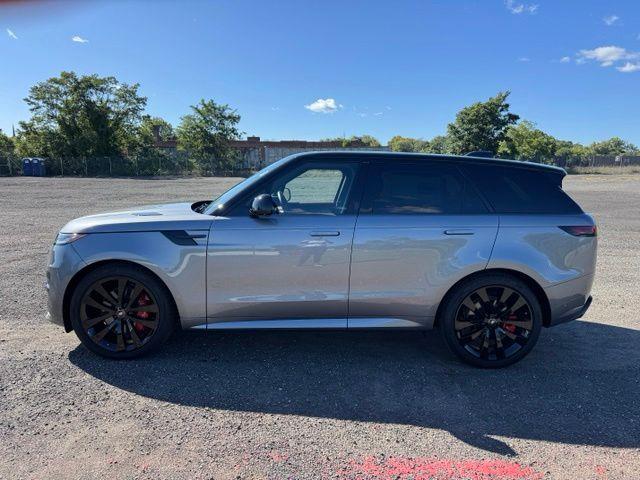 2025 Land Rover Range Rover Sport - $89,989