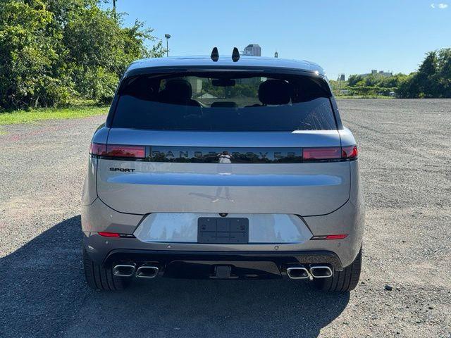 2025 Land Rover Range Rover Sport - $89,989