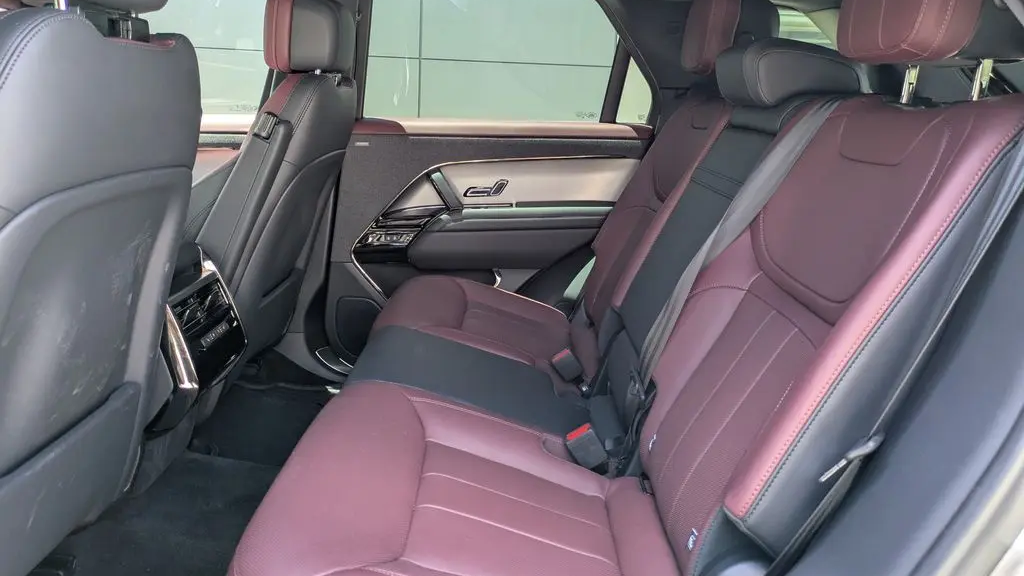 2025 Land Rover Range Rover Sport P400 Dynamic SE