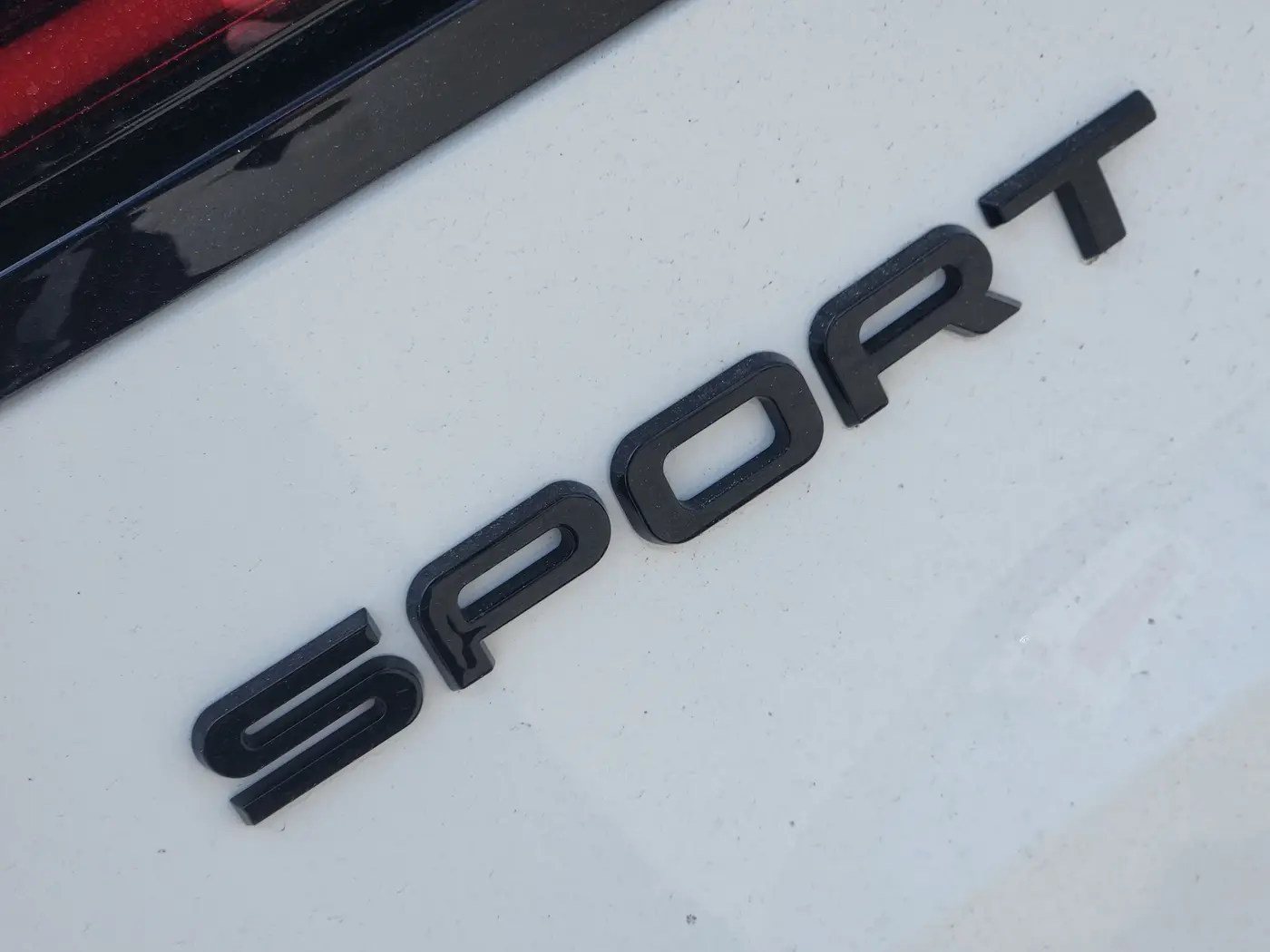 2026 Land Rover Range Rover Sport - $95,908
