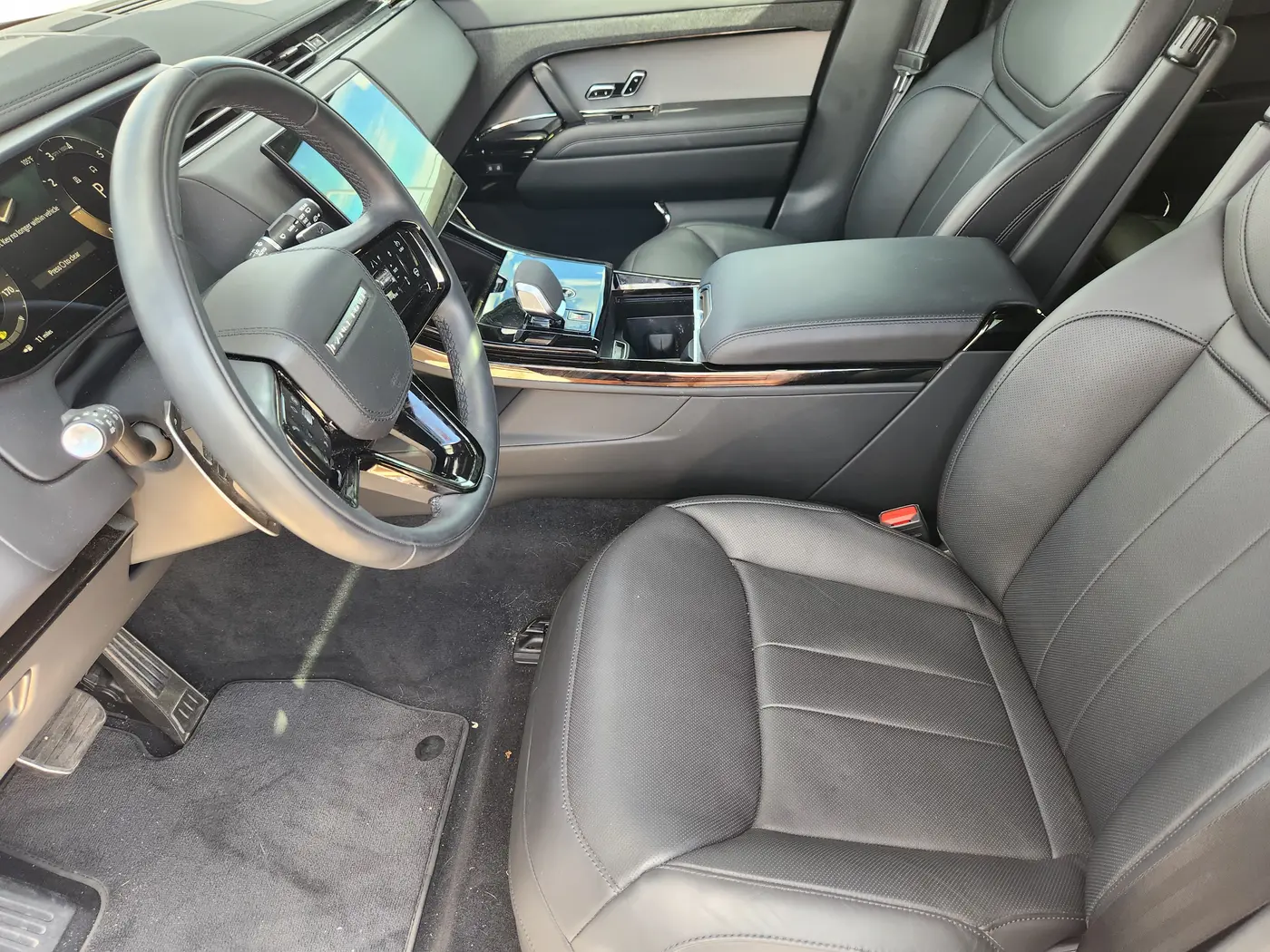 2026 Land Rover Range Rover Sport - $95,908