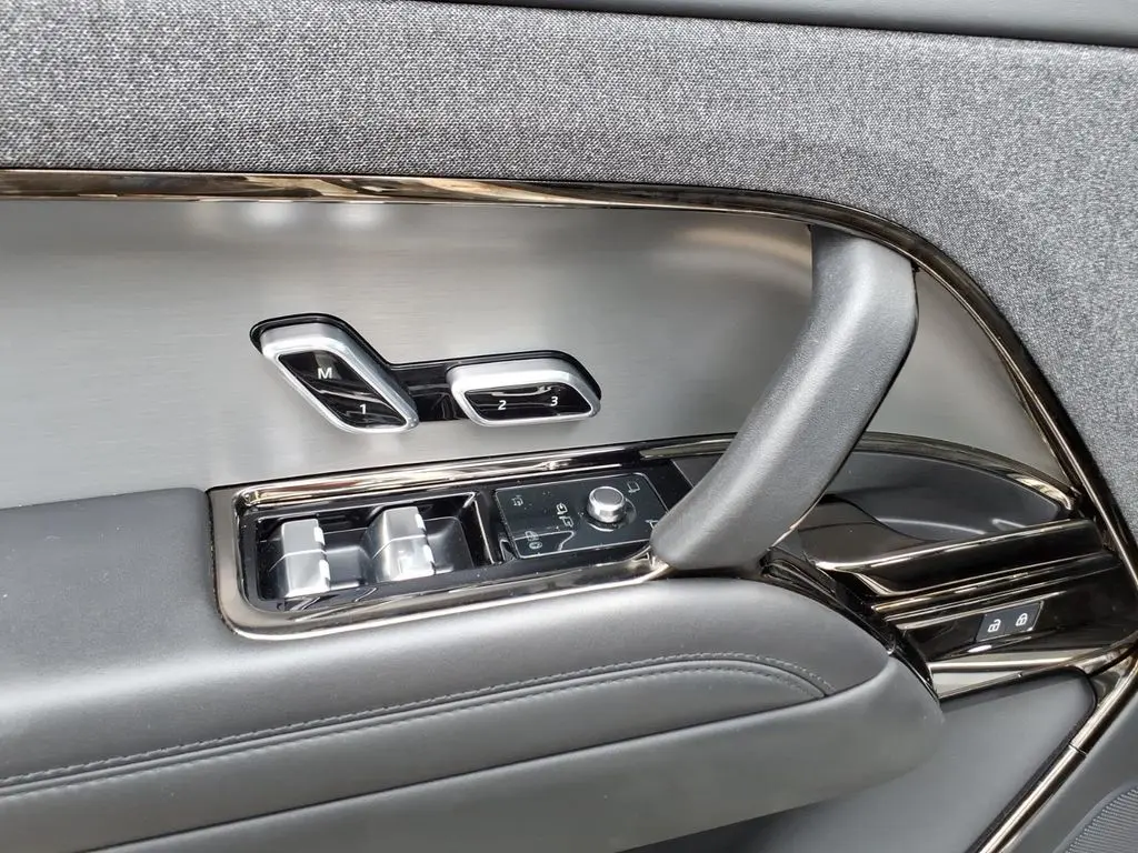 2024 Land Rover Range Rover Sport - $65,990