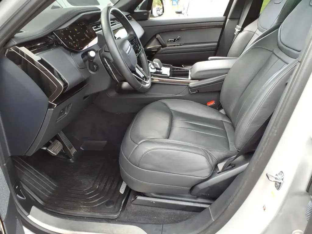 2024 Land Rover Range Rover Sport - $65,990
