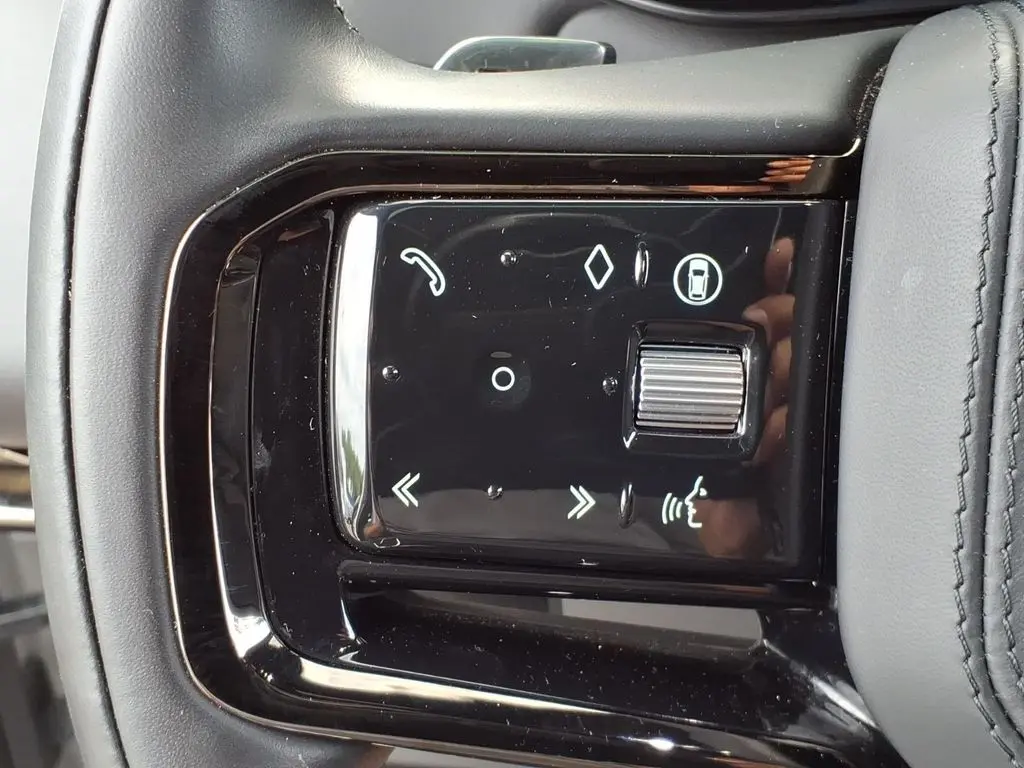2024 Land Rover Range Rover Sport - $65,990