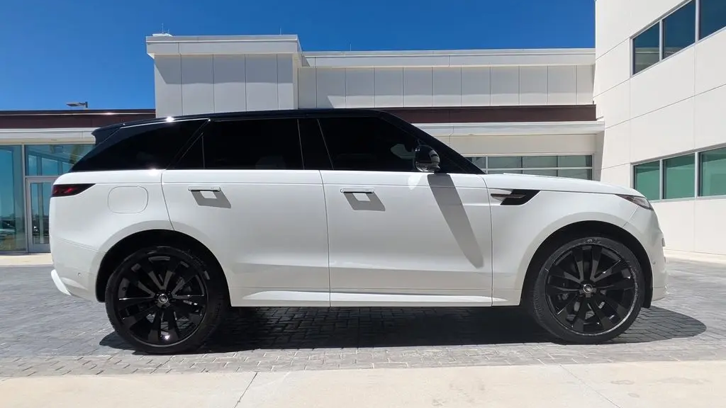 2025 Land Rover Range Rover Sport P400 Dynamic SE