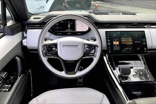 2025 Land Rover Range Rover Sport