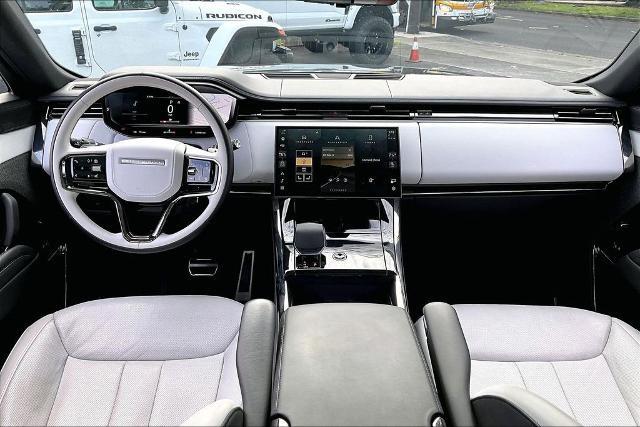 2025 Land Rover Range Rover Sport