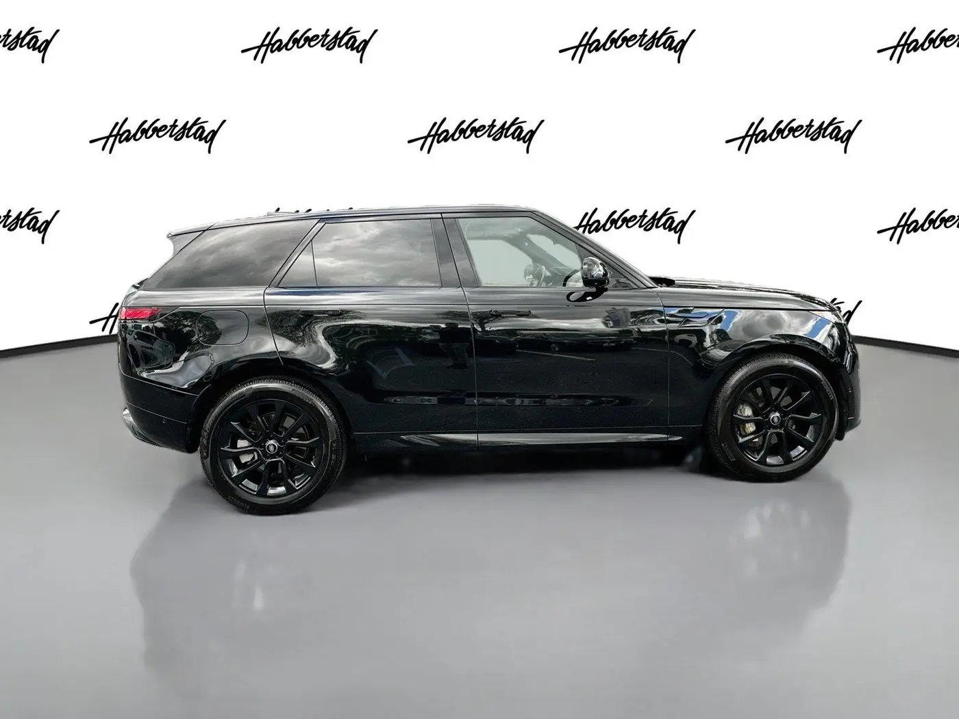 2025 Land Rover Range Rover Sport - $83,994