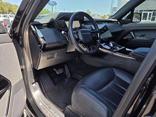 2025 Land Rover Range Rover Sport - $72,999