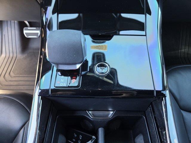 2025 Land Rover Range Rover Sport - $72,999