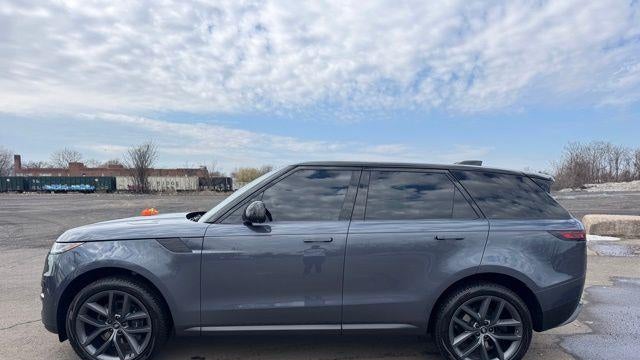 2024 Land Rover Range Rover Sport P360 SE