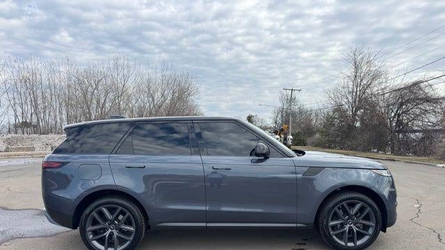 2024 Land Rover Range Rover Sport P360 SE