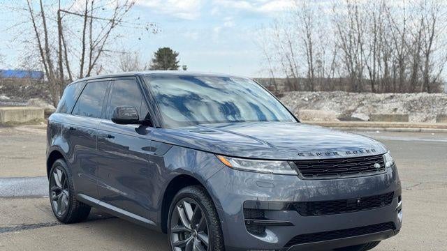 2024 Land Rover Range Rover Sport P360 SE