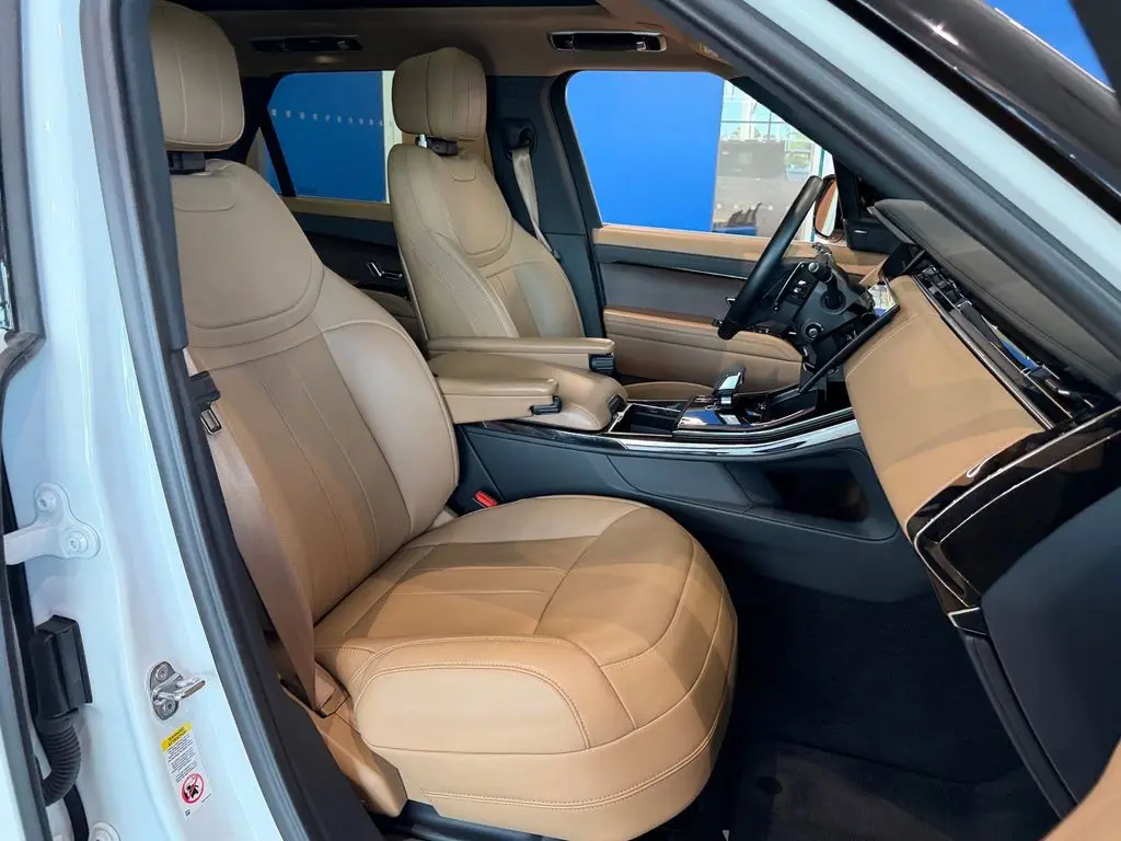 2024 Land Rover Range Rover Sport - $62,998