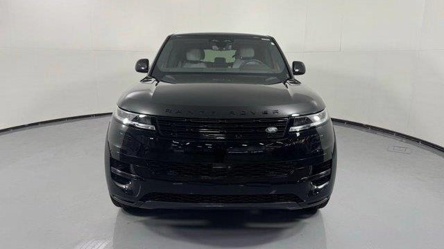 2025 Land Rover Range Rover Sport P360 SE