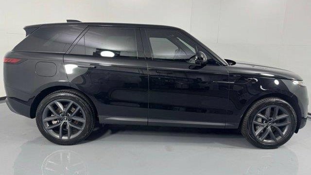 2025 Land Rover Range Rover Sport P360 SE
