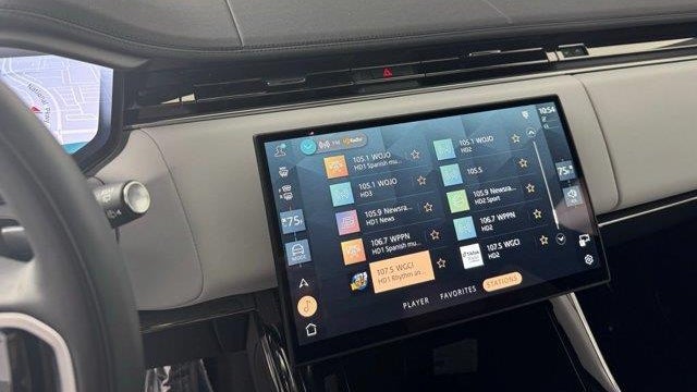 2025 Land Rover Range Rover Sport P360 SE