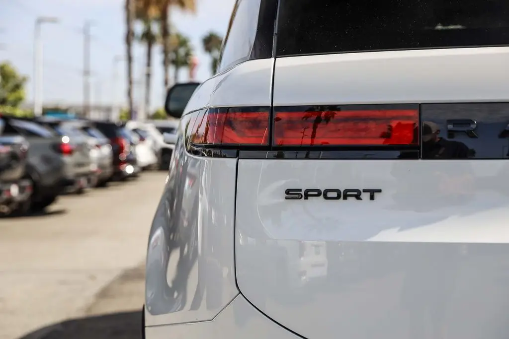 2025 Land Rover Range Rover Sport - $61,495