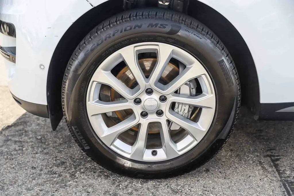 2025 Land Rover Range Rover Sport - $61,495