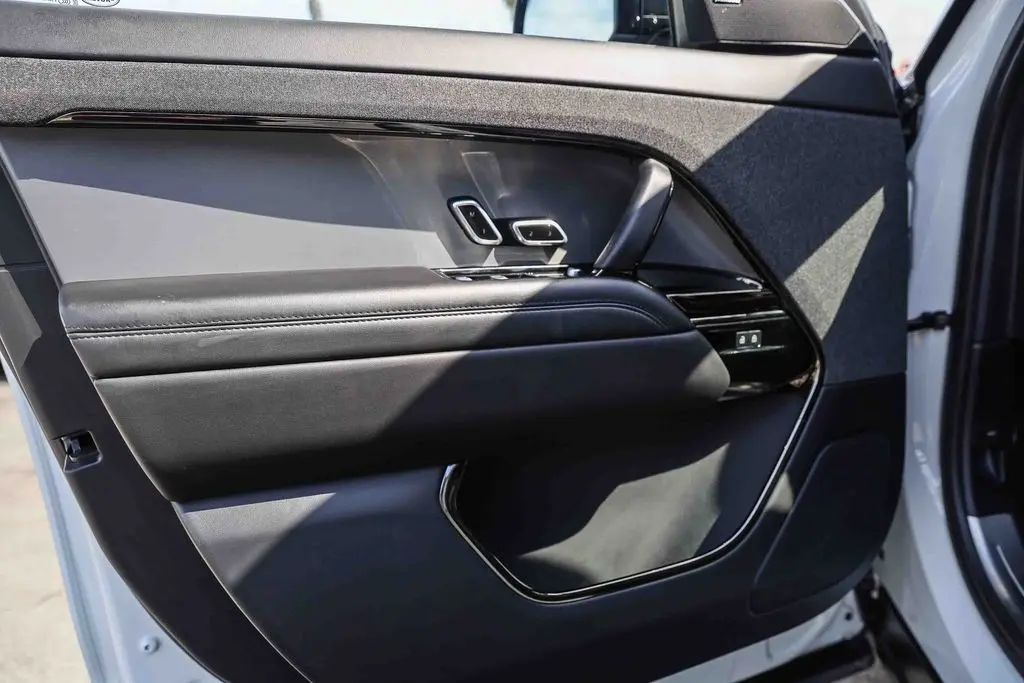 2025 Land Rover Range Rover Sport - $61,495