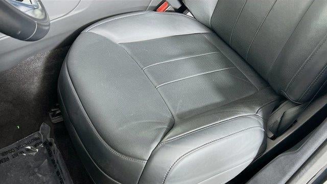 2023 Land Rover Range Rover Sport P360 SE