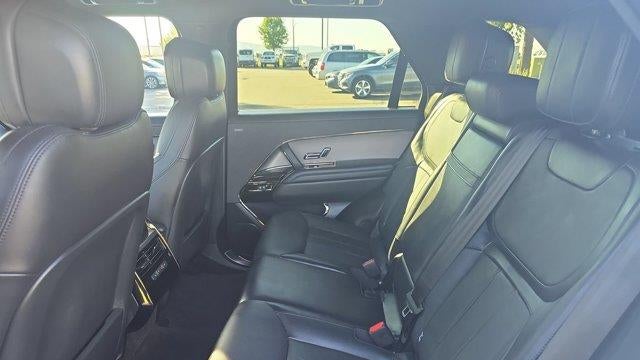 2025 Land Rover Range Rover Sport P360 SE