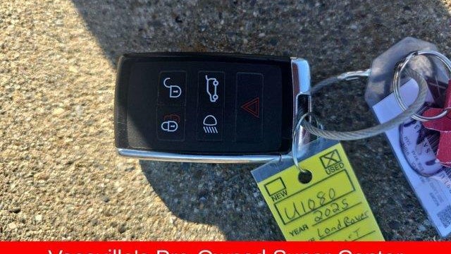 2025 Land Rover Range Rover Sport P360 SE