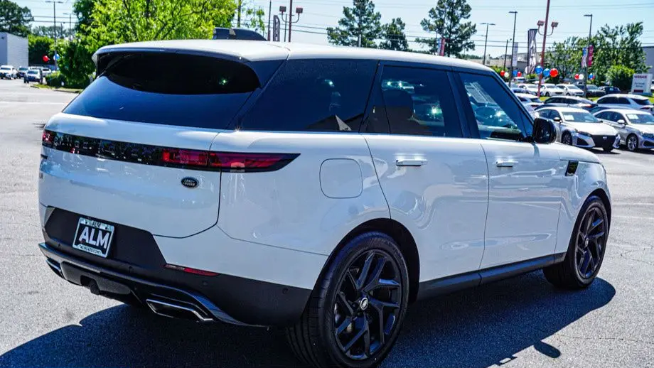 2023 Land Rover Range Rover Sport P360 SE