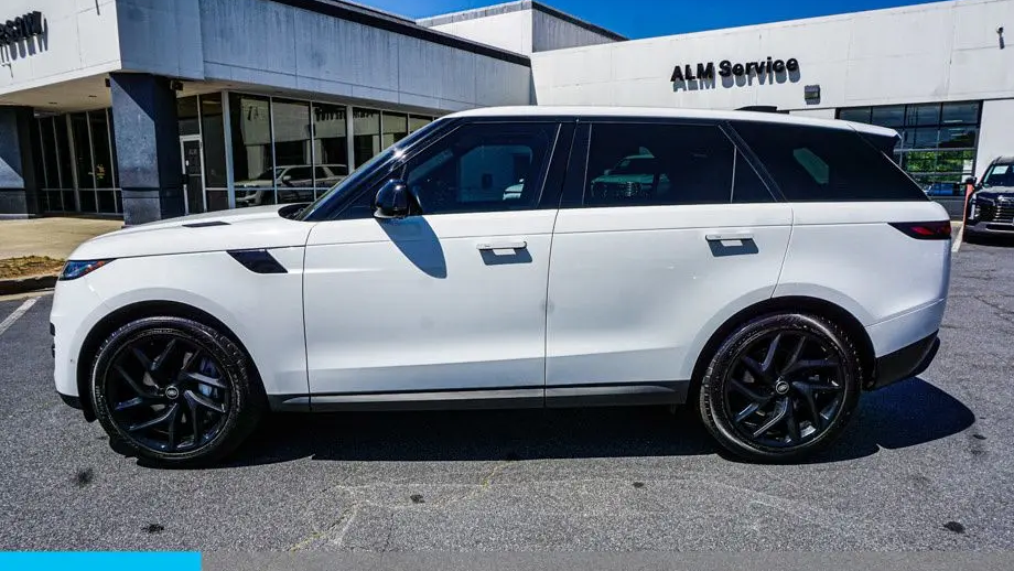 2023 Land Rover Range Rover Sport P360 SE