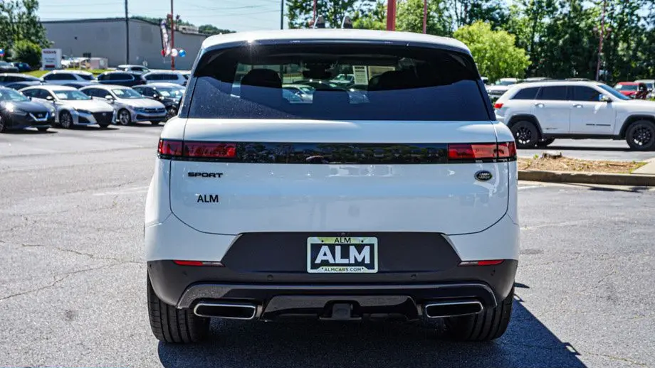 2023 Land Rover Range Rover Sport P360 SE