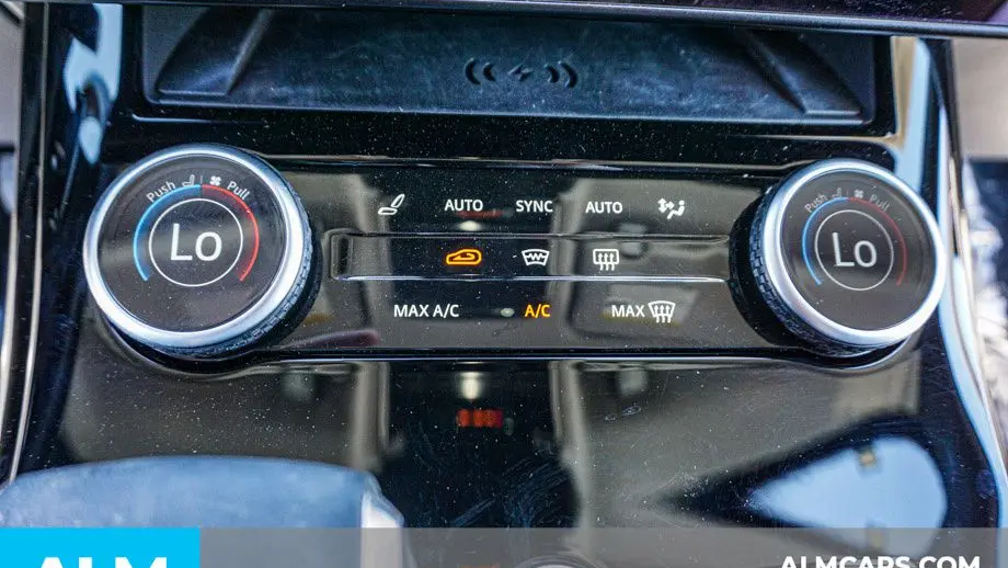 2023 Land Rover Range Rover Sport P360 SE