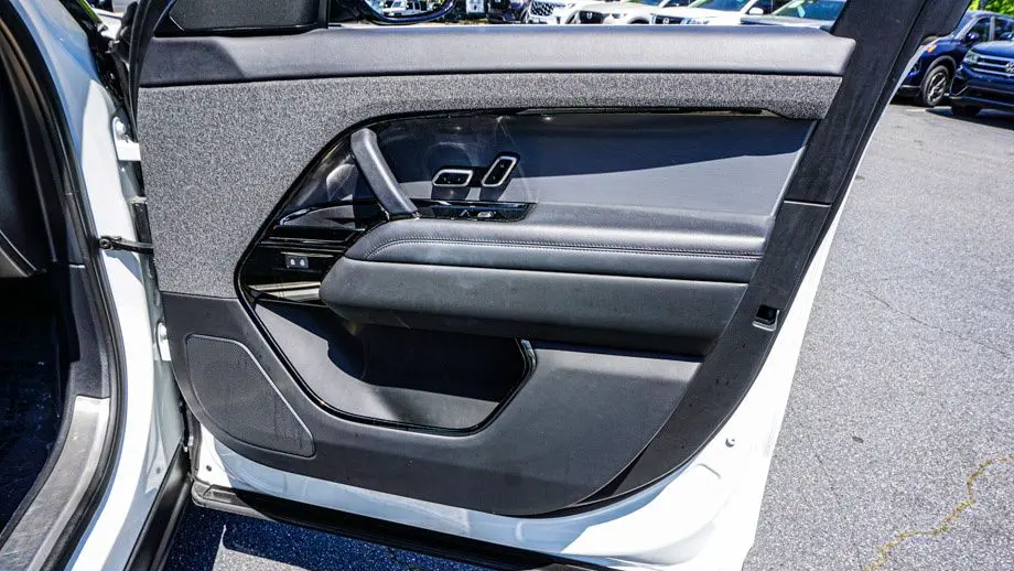 2023 Land Rover Range Rover Sport P360 SE