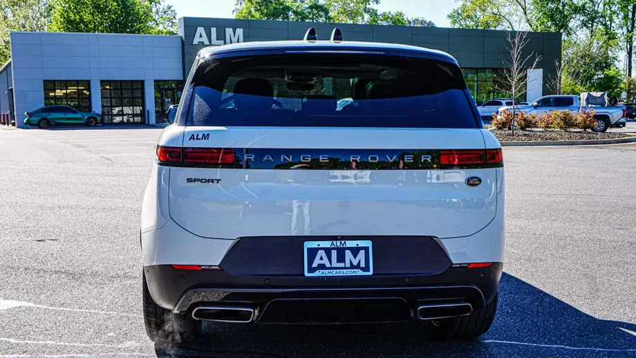 2023 Land Rover Range Rover Sport P360 SE