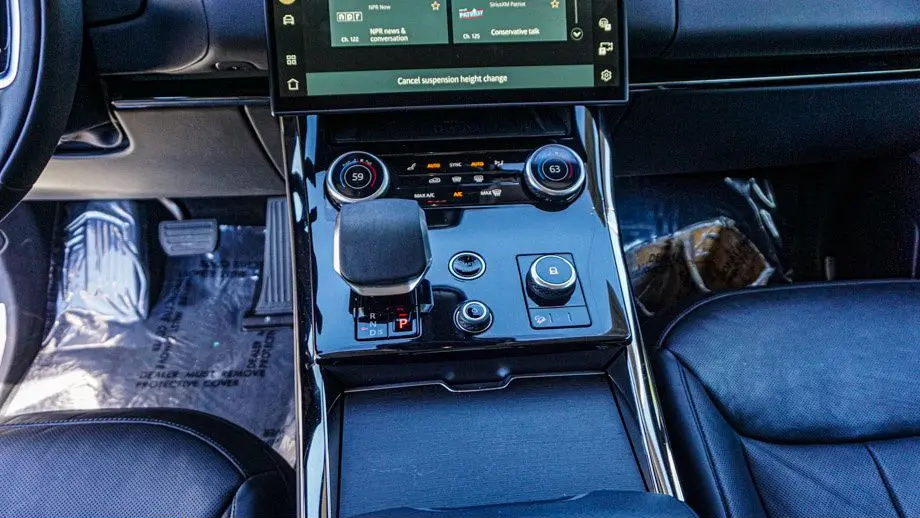 2023 Land Rover Range Rover Sport P360 SE