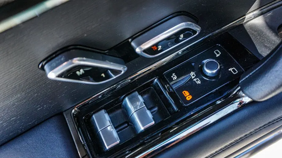 2023 Land Rover Range Rover Sport P360 SE