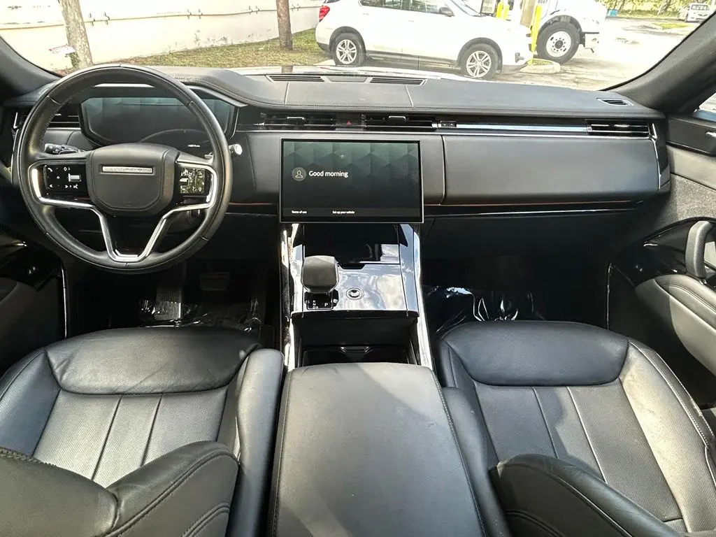 2025 Land Rover Range Rover Sport - $54,998