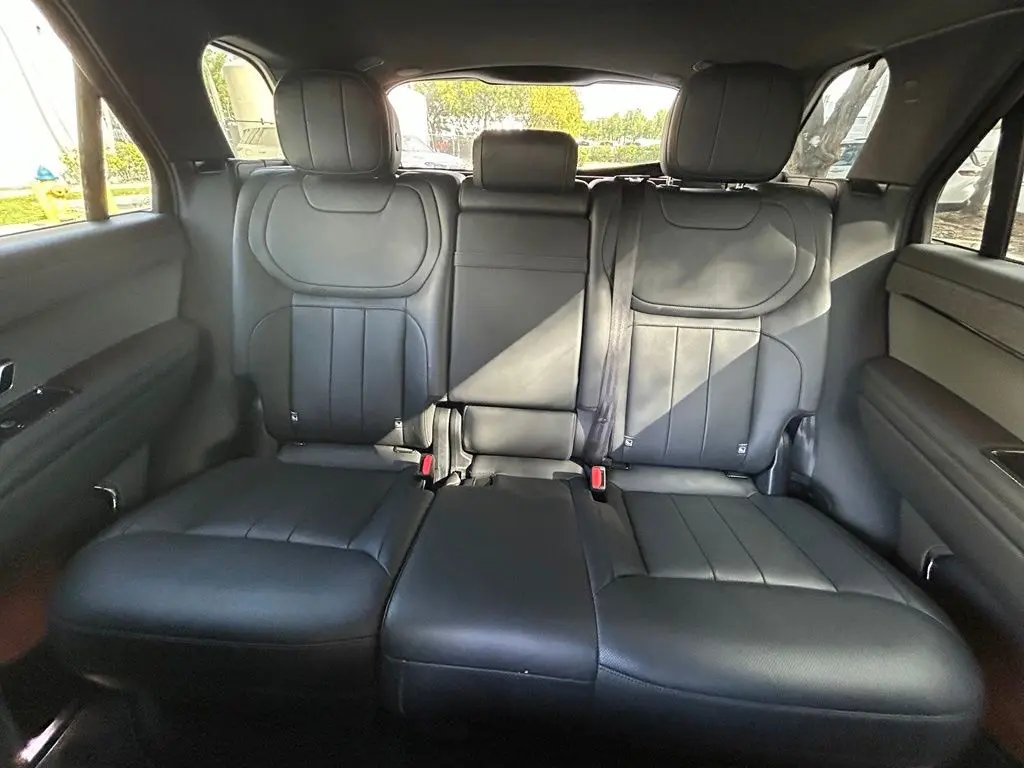 2025 Land Rover Range Rover Sport - $54,998